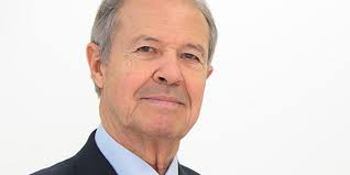 El Ayuntamiento de Sevilla rinde homenaje al ingeniero Luis Salvador con la rotulación de una calle con su nombre