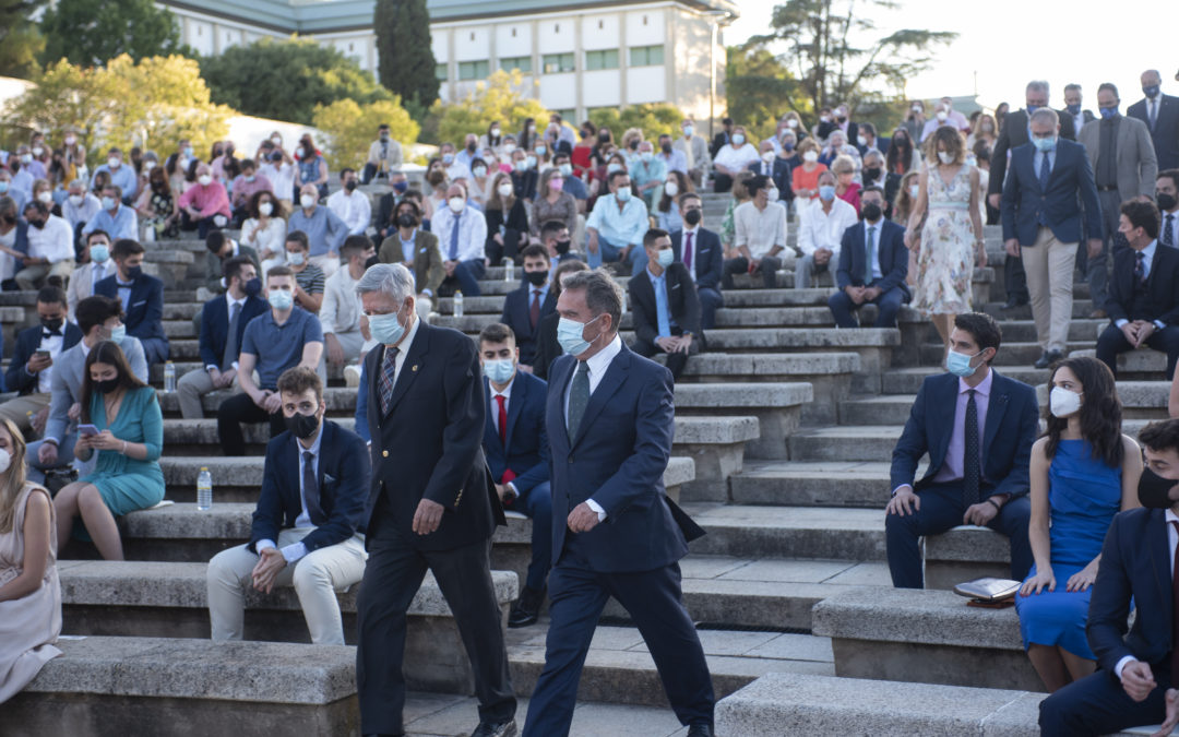Acto de entrega de insignias y diplomas de la Escuela Politécnica Superior de Córdoba