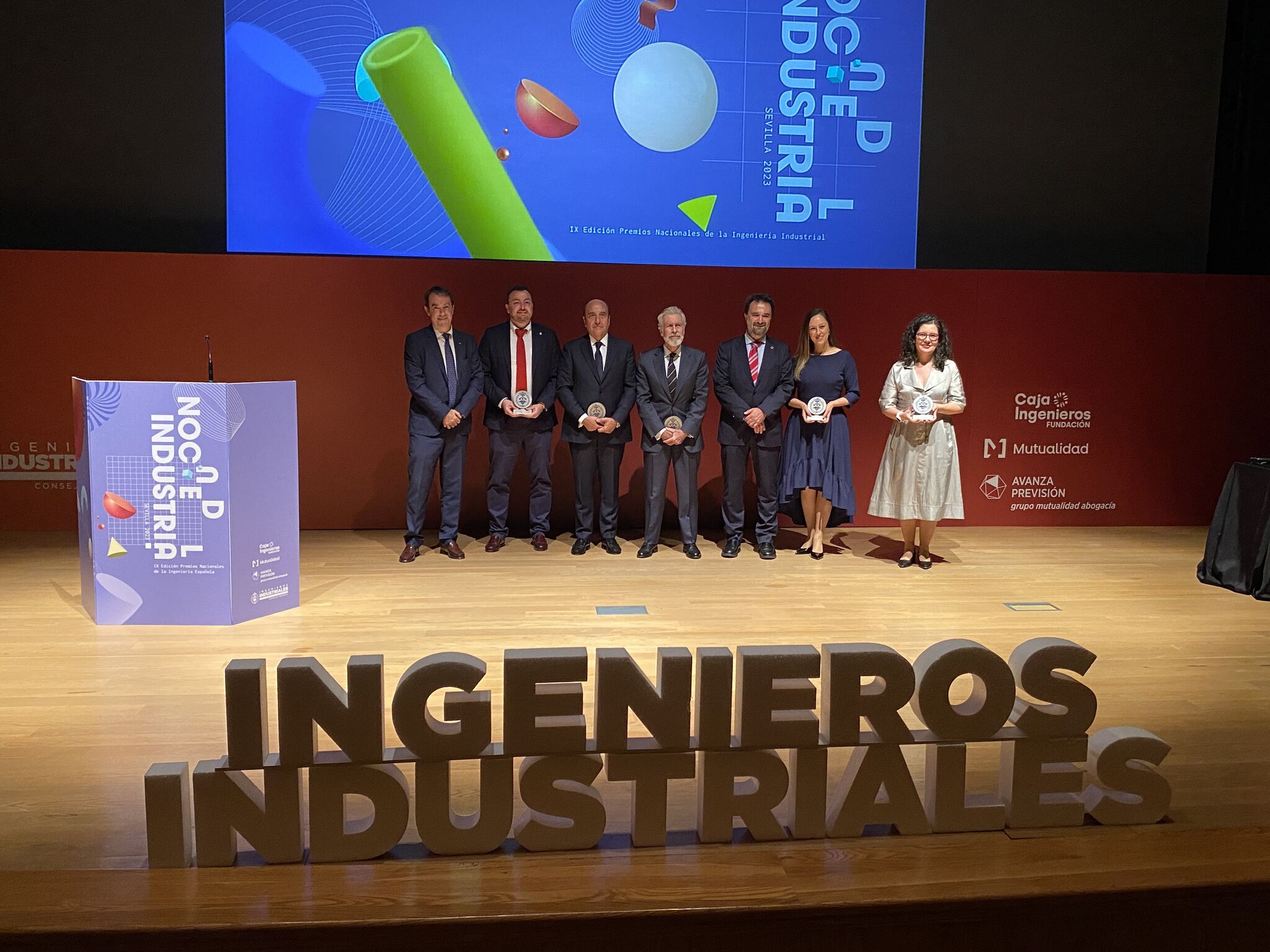 Entrega de los IX Premios Nacionales de Ingeniería Industrial