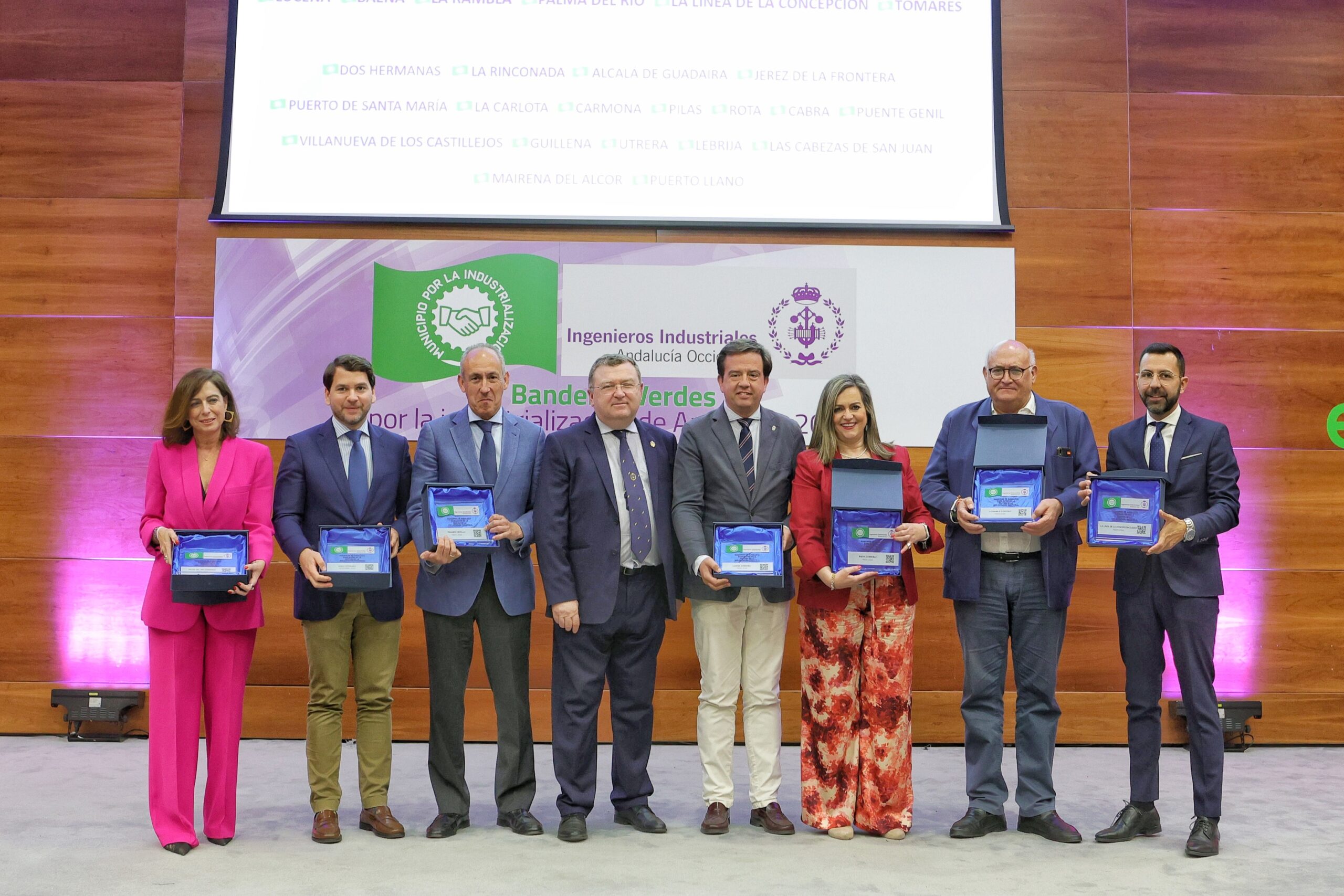 3ª edición de Entrega de Banderas Verdes por la Industrialización