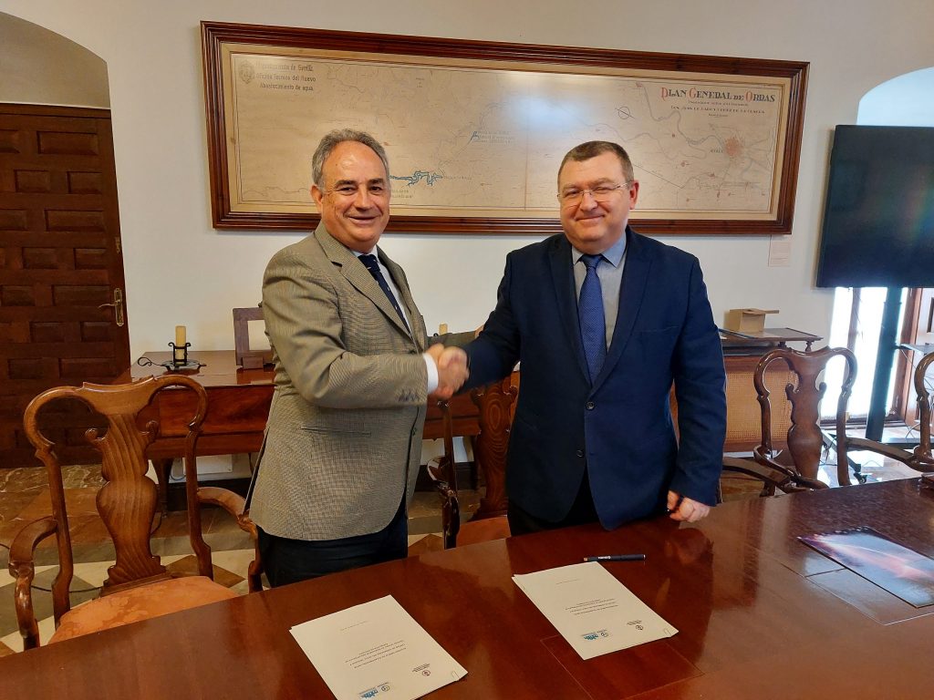 Acuerdo de colaboración entre EMASESA y el COIIAOC